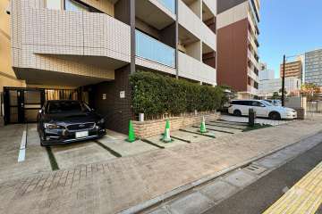 敷地内駐車場（屋外平面式）