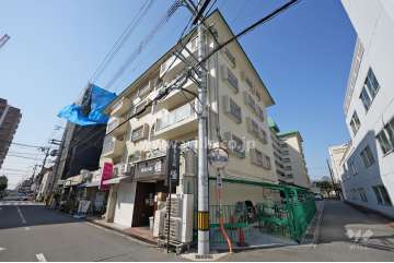 伊丹グリーンハイツ(西台)の外観（北東側から）