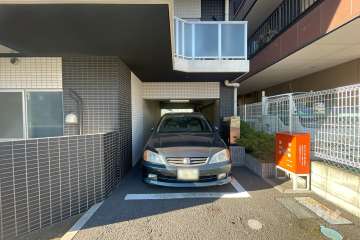 敷地内駐車場（屋外平面式）