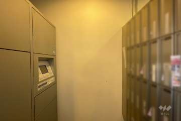 共用ポストと宅配ボックス