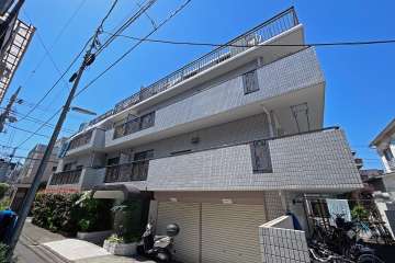 マイキャッスル荏原第２の外観（北側から）