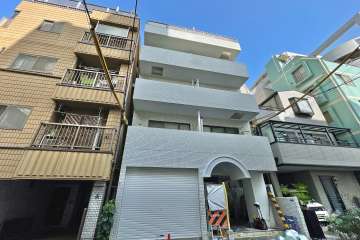 セブンスターマンション第10五反田の外観（南東側から）