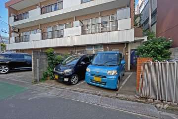 敷地内駐車場（屋内平面式）