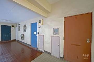 マンション内の住戸入り口