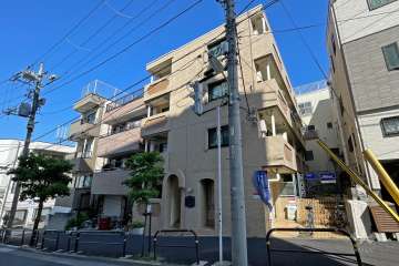 メゾンドエバンの外観（西側から）