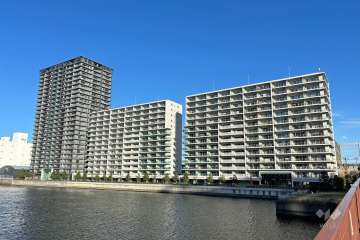 シティテラス品川イーストの外観(南西側から)