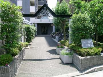エントランスアプローチ