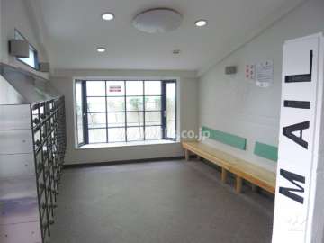 エントランスホール