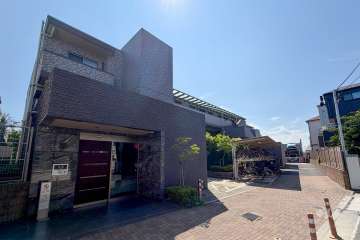 ザサンメゾン西大井金子山エルドの外観（北東側から）