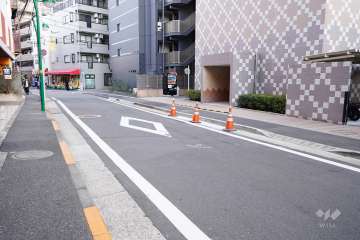 敷地北側の前面道路