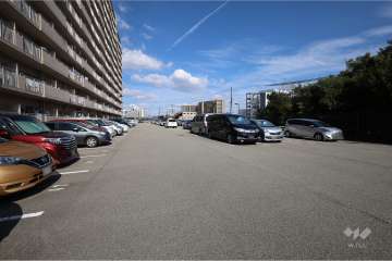 敷地内駐車場（屋外平面式）