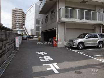 敷地内駐車場（平面式）