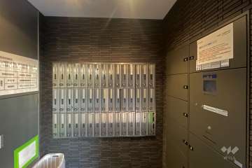 宅配ボックスと共用ポスト