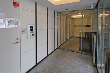 エントランス内