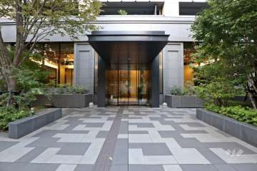 エントランス（東側）