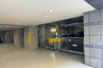 敷地内駐車場（屋内機械式）