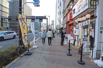 敷地北東側の前面道路