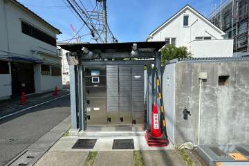 宅配ボックスと共用ポスト　