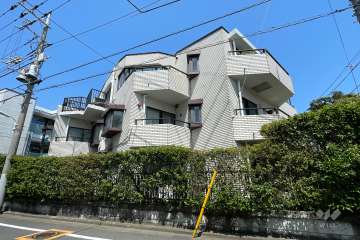 マンションの外観（南西側から）