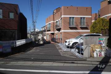 敷地南側の前面道路　