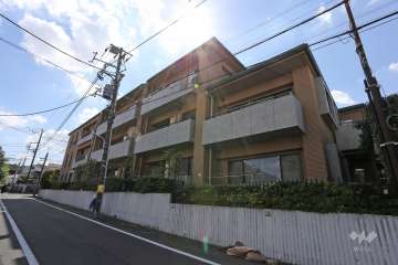 ディアナコート碑文谷の外観（北東側から）