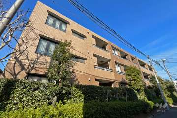 ライオンズマンション祐天寺の外観（南東側から）