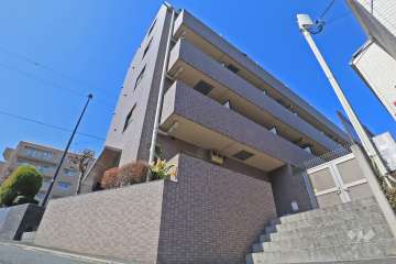 ルーブル都立大学2の外観（南東側から）