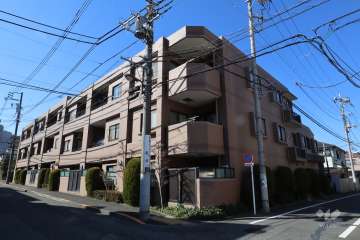 藤和シティホームズ碑文谷の外観（南東側から）
