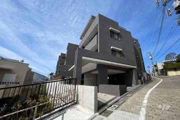 目黒デュープレックスの外観（南東側から）