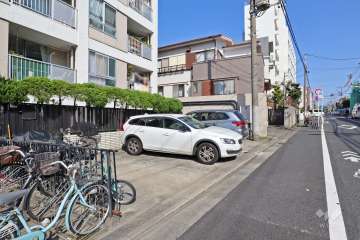 敷地内駐車場（屋外平面式）