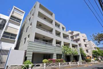 クオリア目黒祐天寺の外観(南東側から)