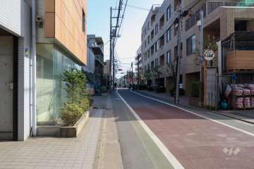敷地東側の前面道路　