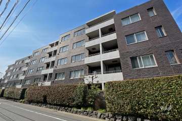 プロスペアー碑文谷の外観（南東側から）