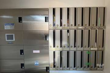 宅配ボックスと共用ポスト　