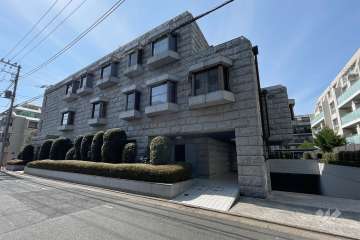 ロワヴェール学芸大学の外観（北側から）　