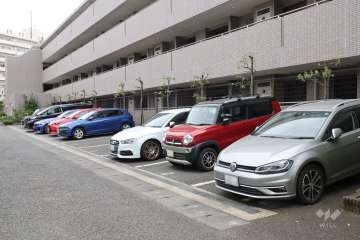 敷地内駐車場（屋外平面式）