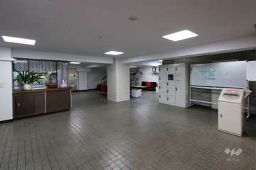 エントランスホール