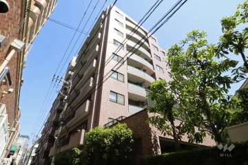 クレッセント目黒青葉台の外観(南側から)