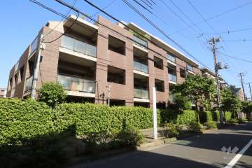 ヴェーゼント駒場公園の外観(北西側から)