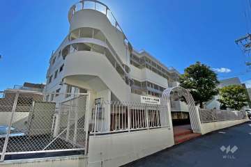 アルカサーノ中目黒の外観（北東側から）