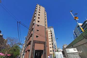 サンテミリオン目黒東山の外観（南東側から）