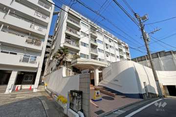 シャトー代官山の外観(北西側から）