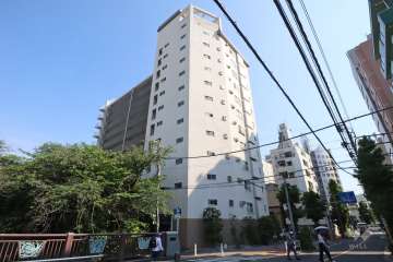 マンションの外観(北側から)