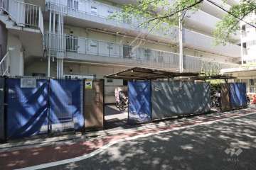 駐輪場（屋根付き）