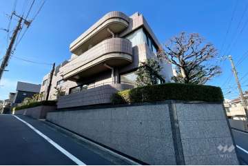 グランフォルム祐天寺の外観（北東側から）