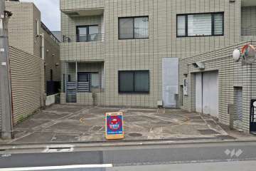 敷地内駐車場（屋内機械式）