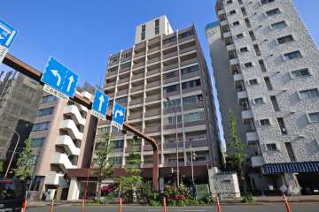 目黒グランドマンションの外観(北西側から)