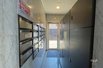 宅配ボックスと共用ポスト