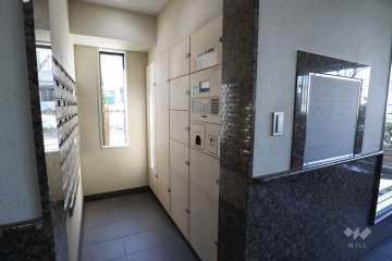 宅配ボックスと共用ポスト