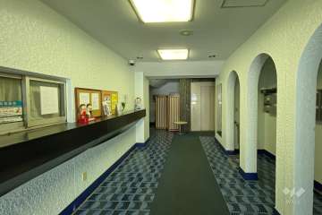 エントランスホール